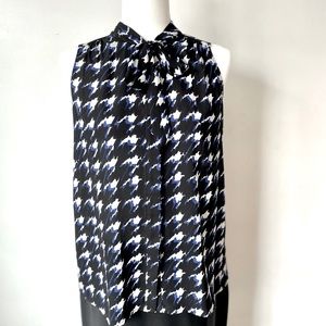 Beautiful Hilfiger top